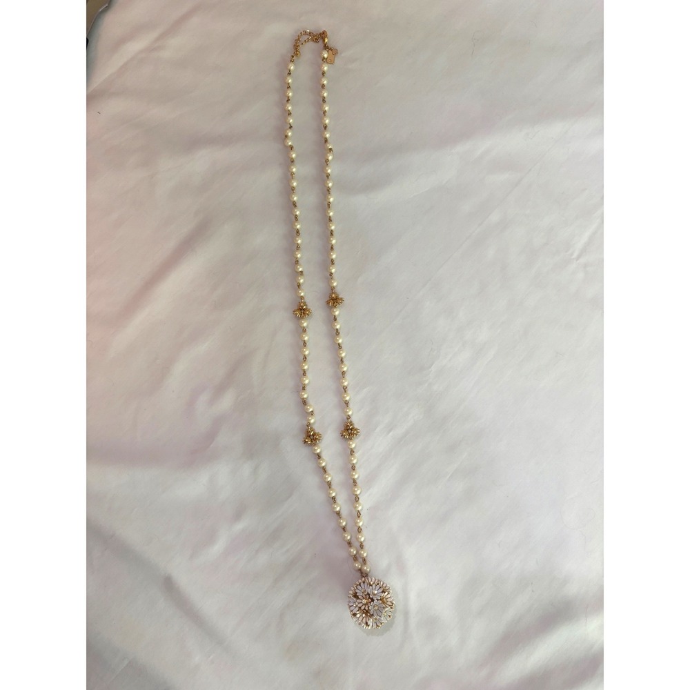 kate spade "Loves Me Loves Me Not" Floral Pearl Station Statement Necklace - Picture 2 of 6
